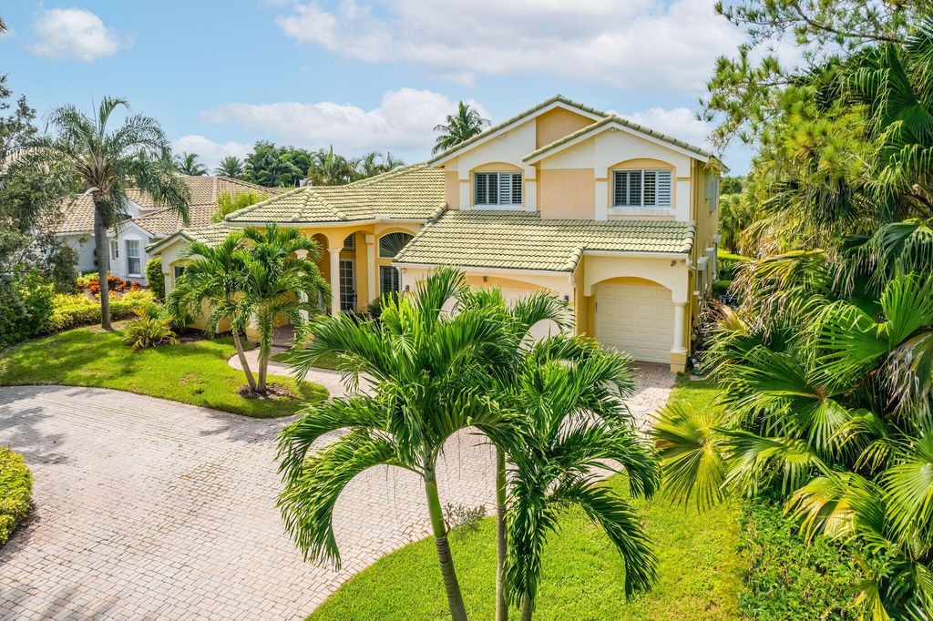 Photo of 2362 SW Golden Bear Way, Palm City, FL 34990 (MLS # R10922804)