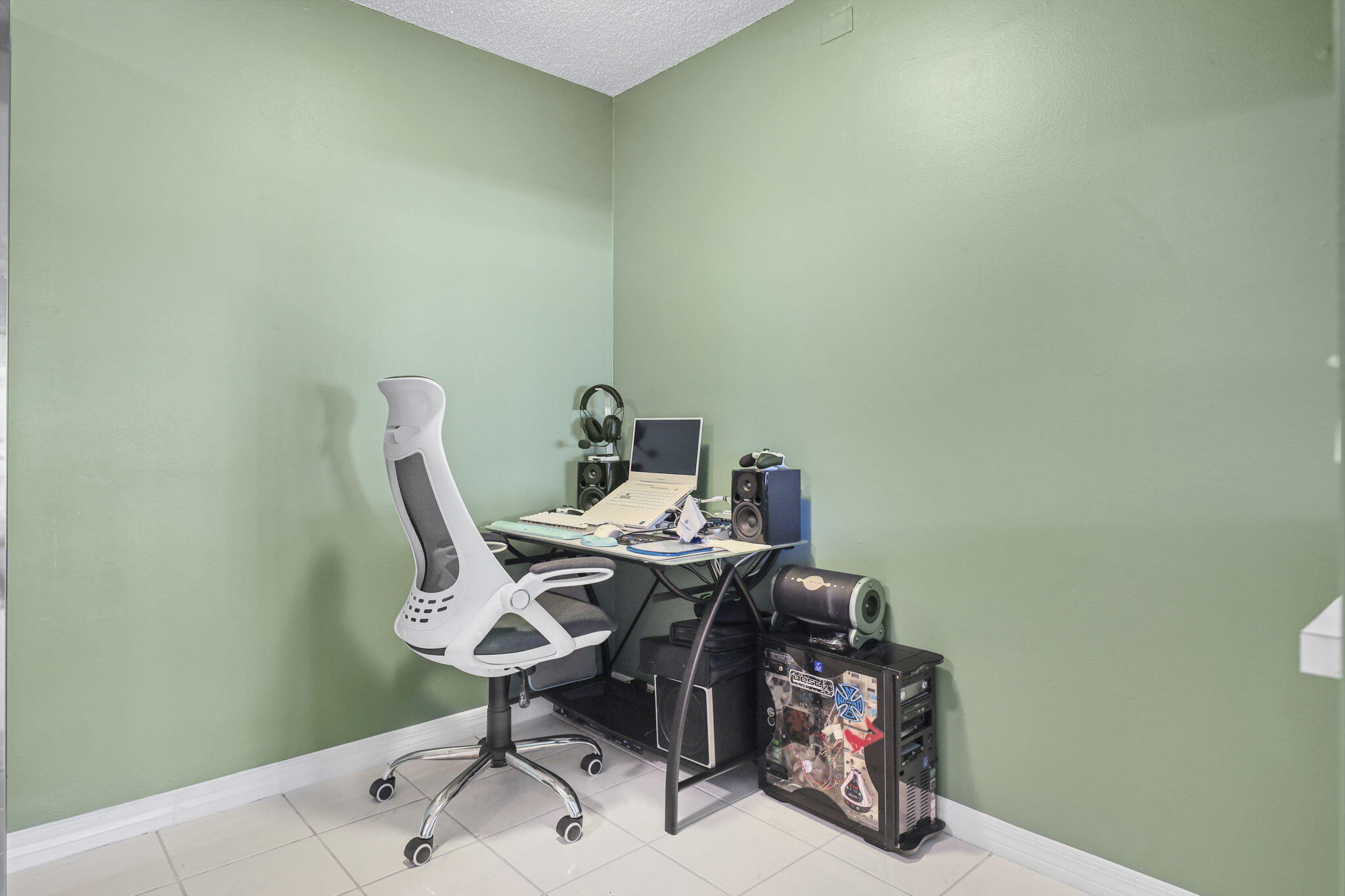 PINE RIDGE AT MARTIN DOWNS CONDO - Residential Lease