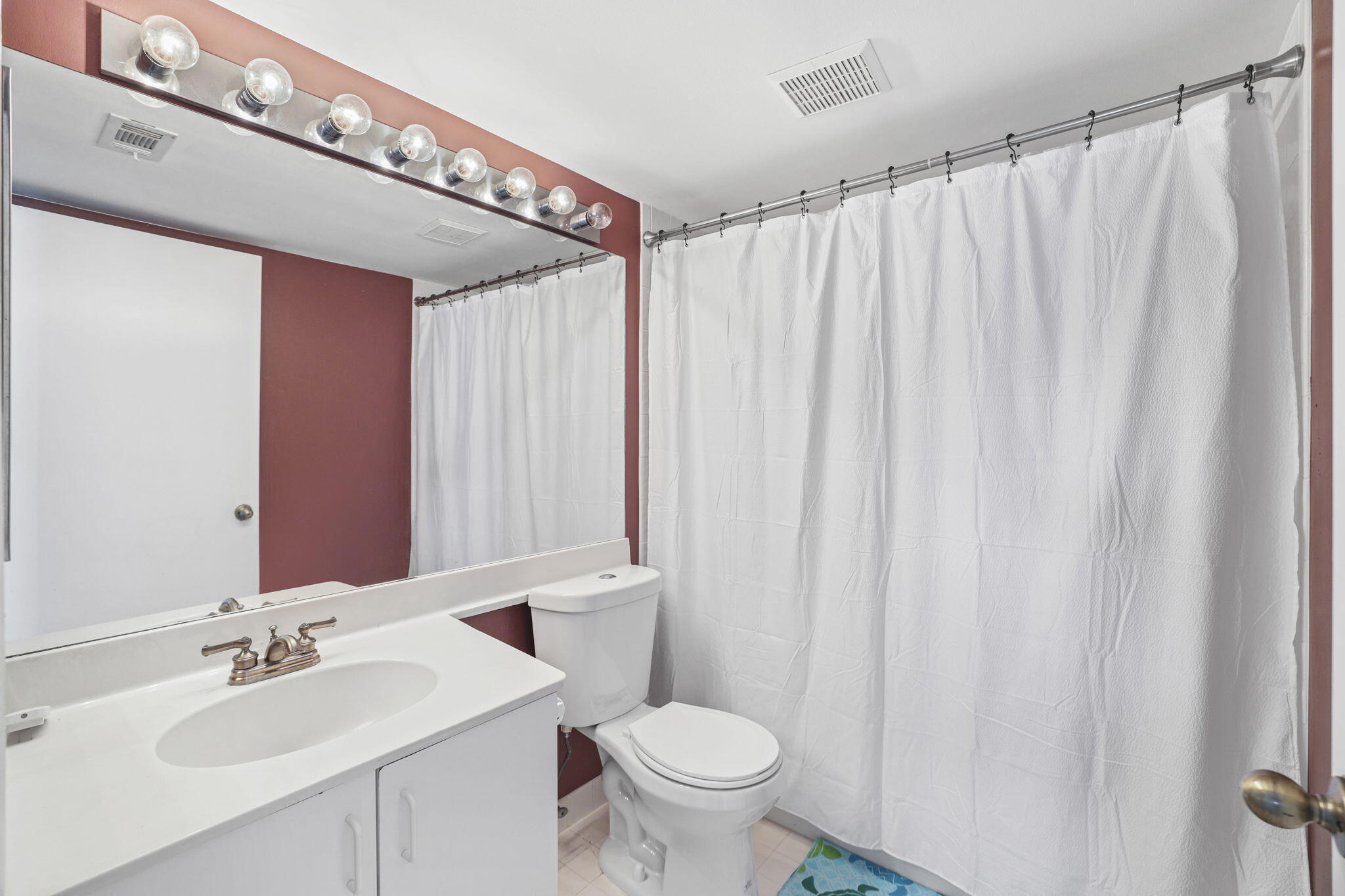 PINE RIDGE AT MARTIN DOWNS CONDO - Residential Lease