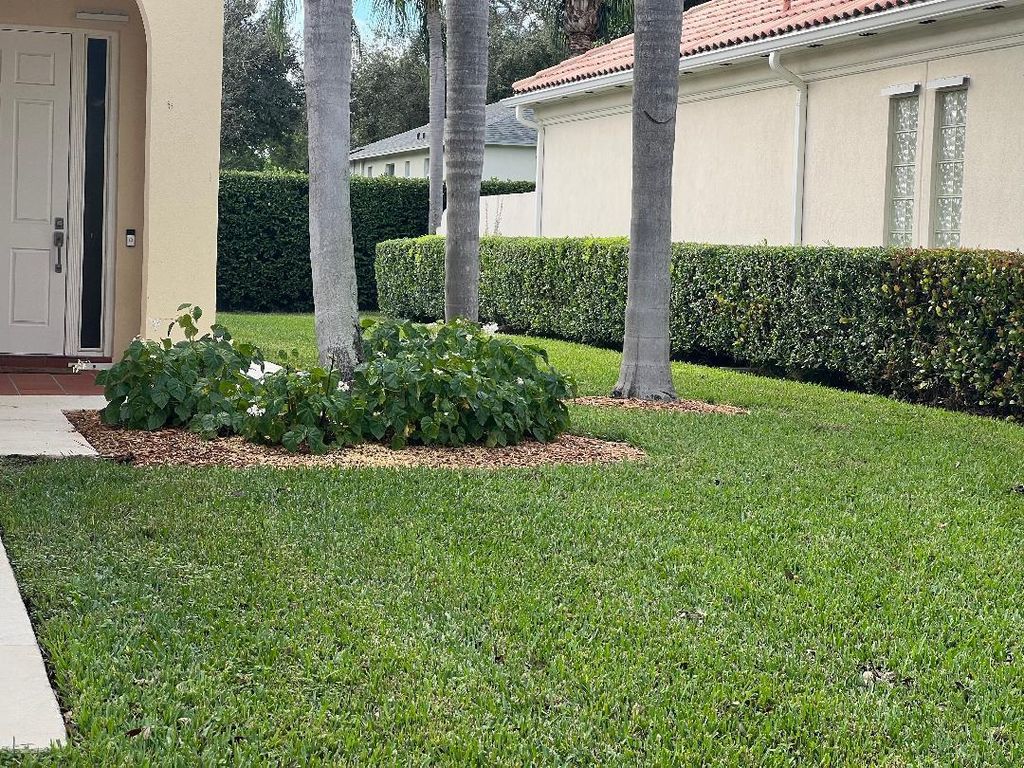 Photo of 2028 Valencia Drive, Delray Beach, FL 33445 (MLS # R10937129)