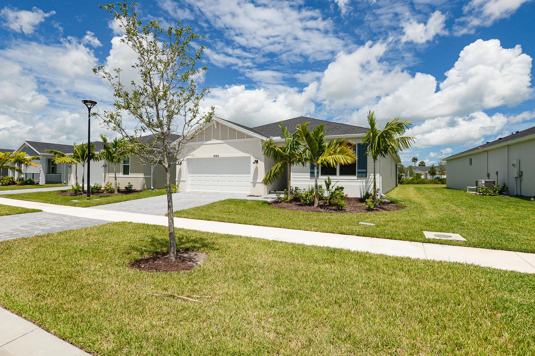 AZALEA - Residential Lease