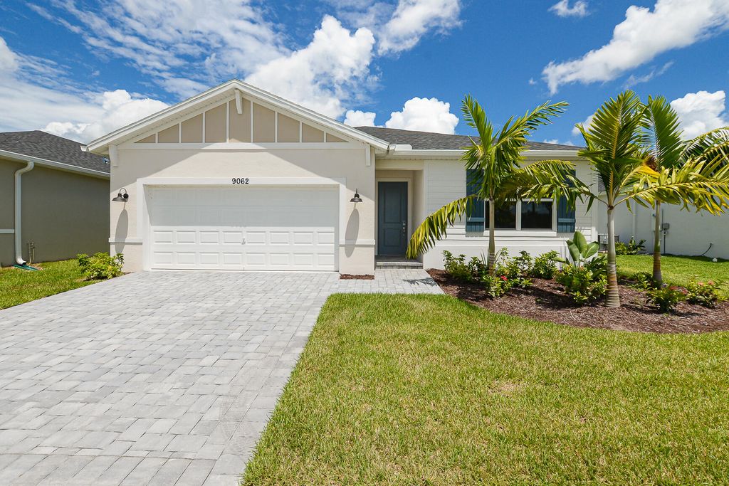 Photo of 9062 Dahlia Circle, Port Saint Lucie, FL 34986 (MLS # R11119225)