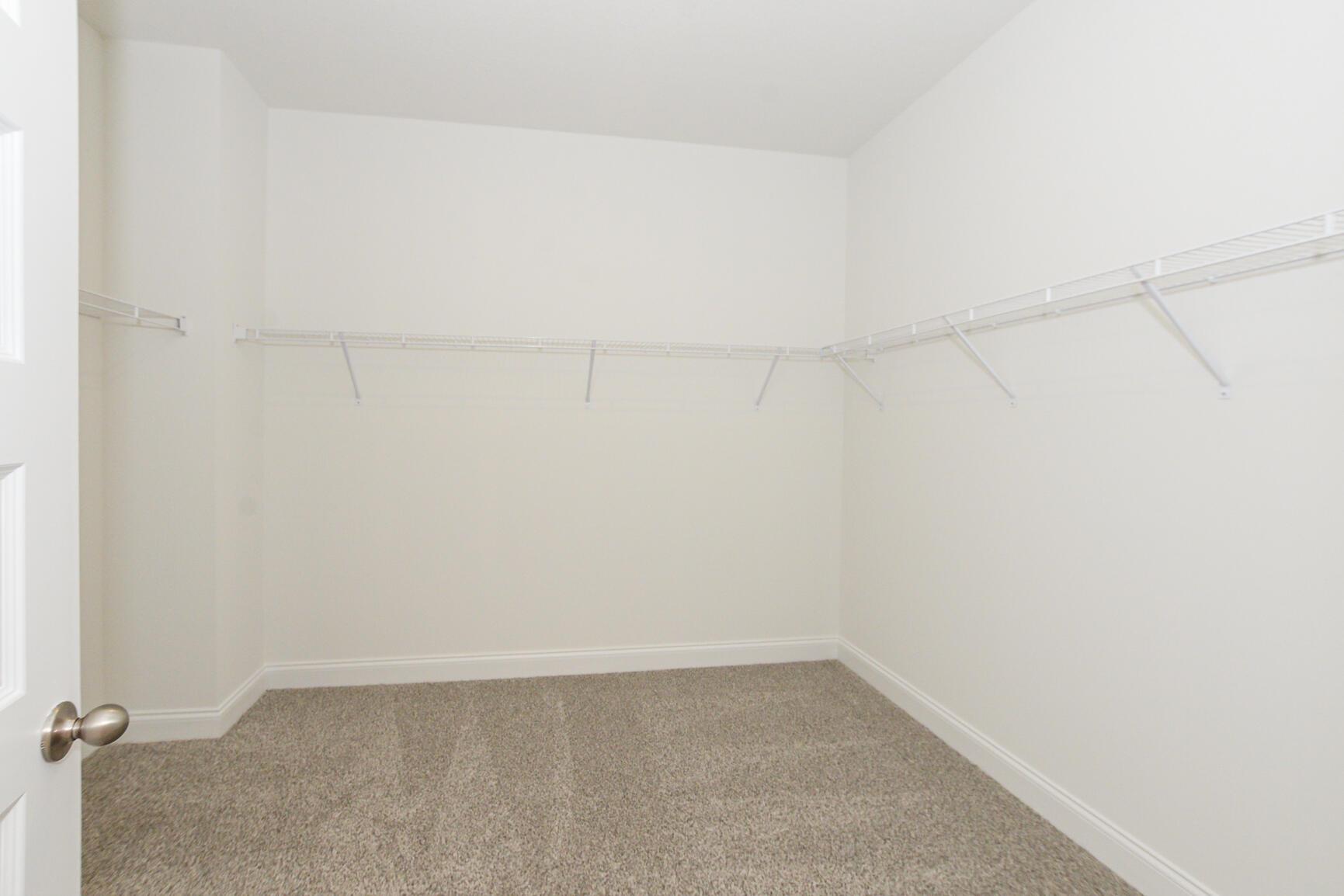 AZALEA - Residential Lease