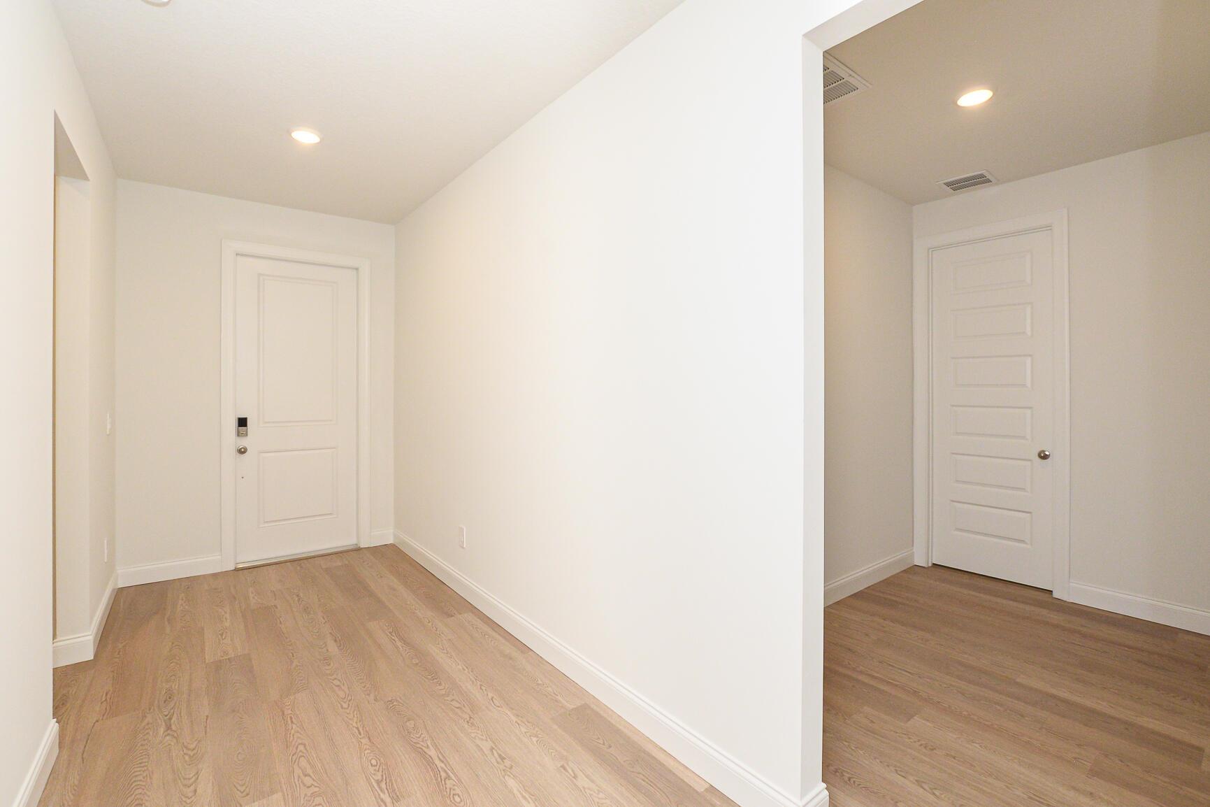AZALEA - Residential Lease