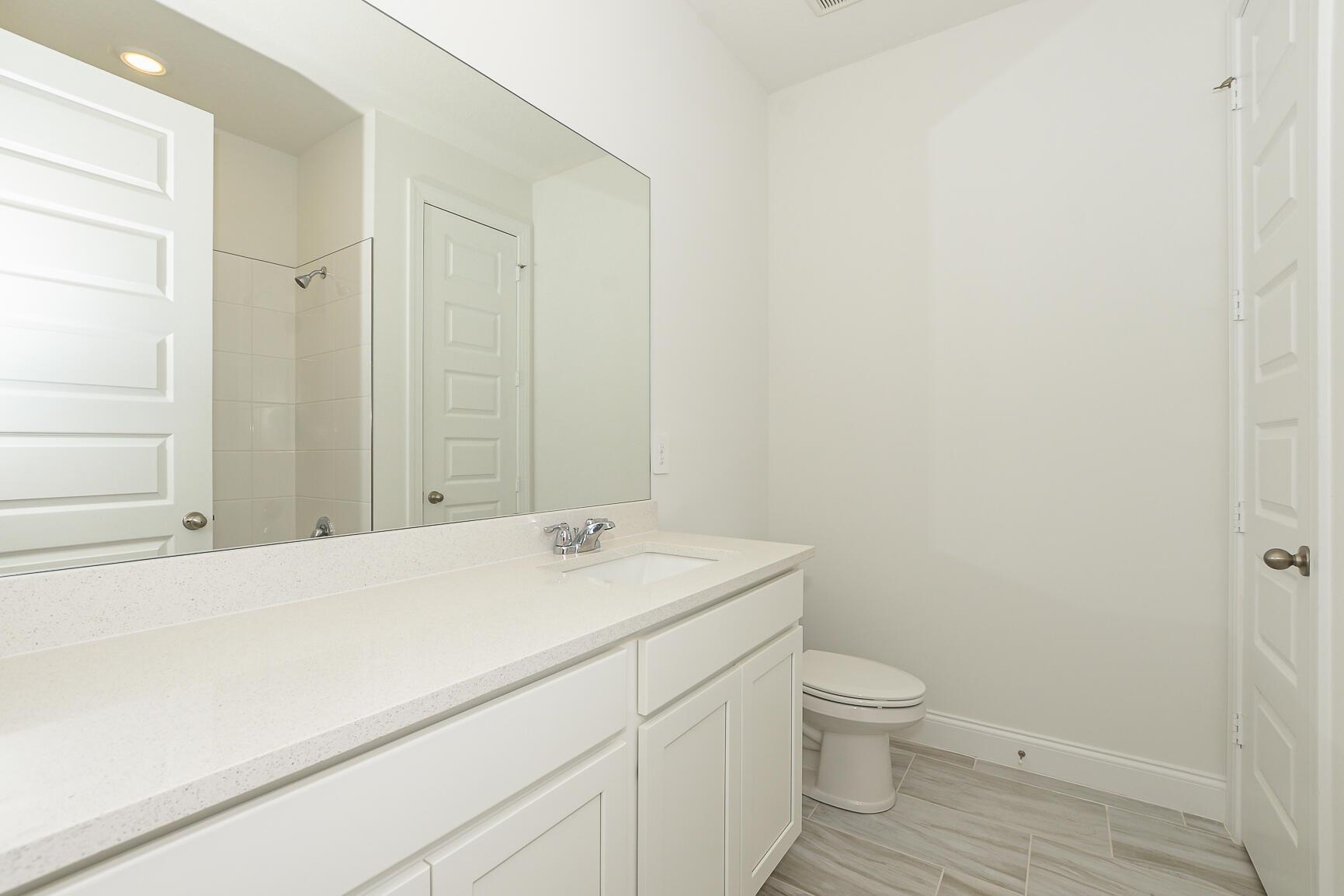 AZALEA - Residential Lease
