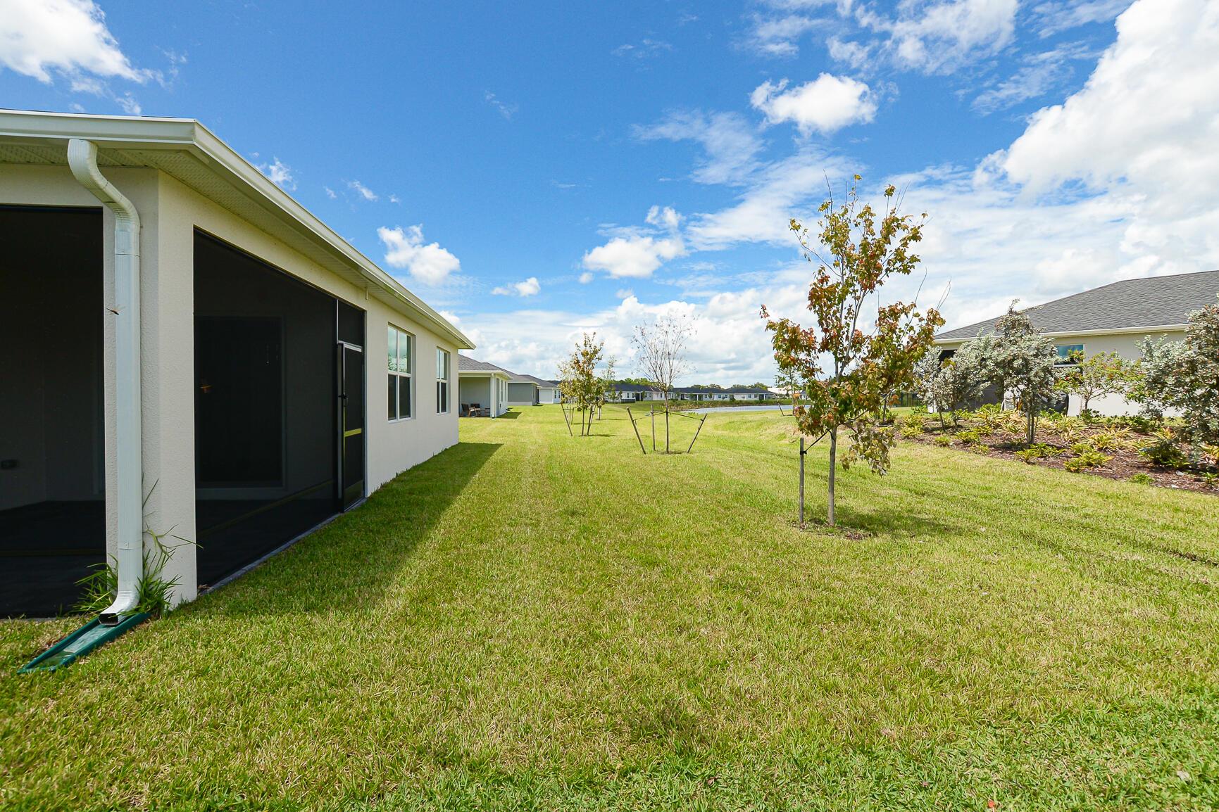 AZALEA - Residential Lease