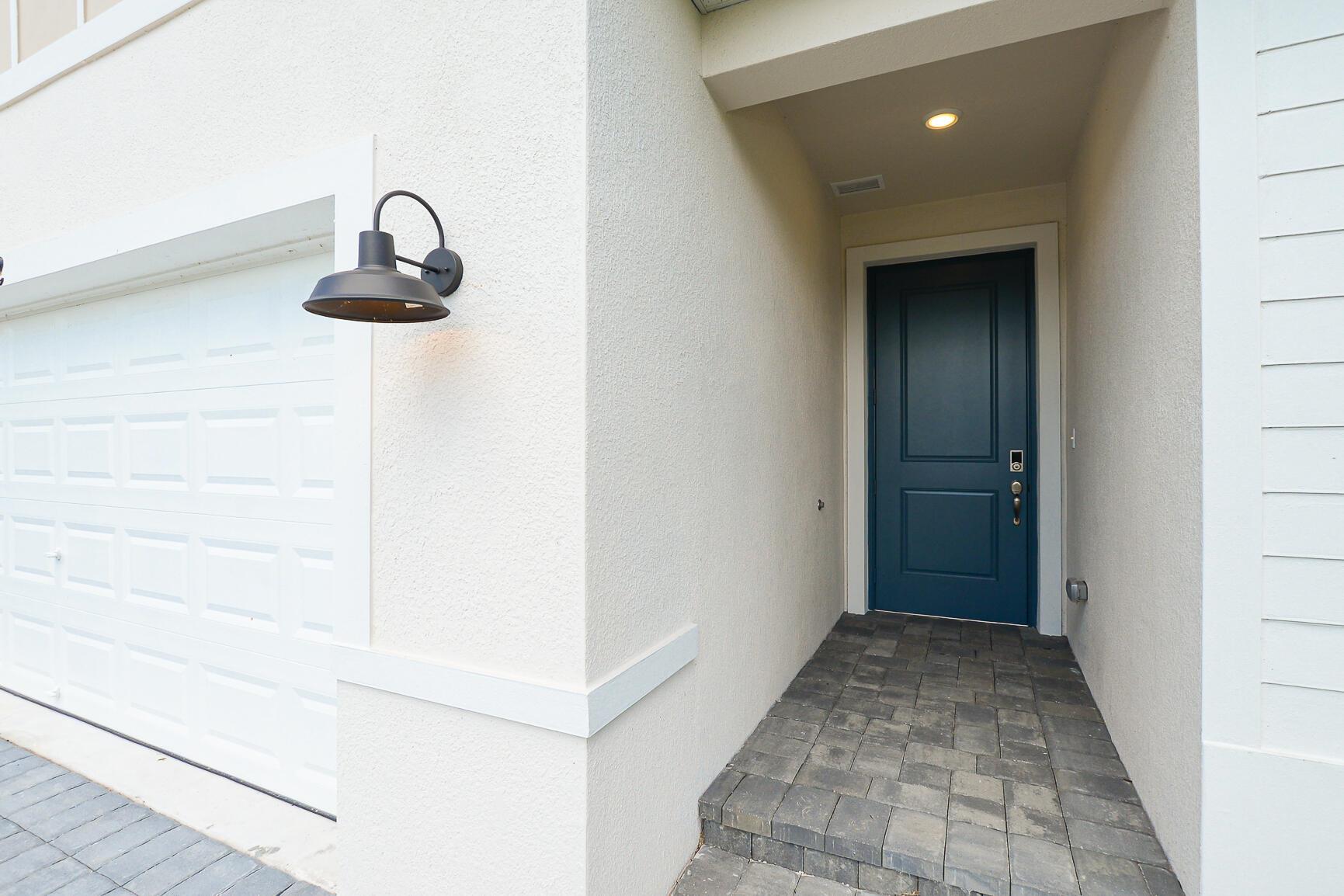 AZALEA - Residential Lease
