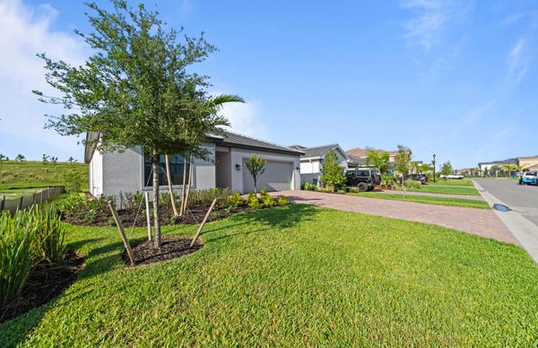 3849 PASSION VINE DR, ALVA, FL 33920 - Image 902fb76ed598ab79c813a752015bb3a4/2102297690