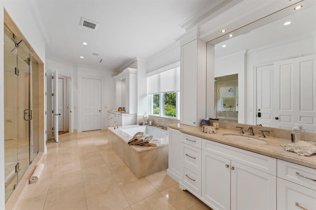 JUPITER HILLS VILLAGE PHASE I A PLAT OF - Residential