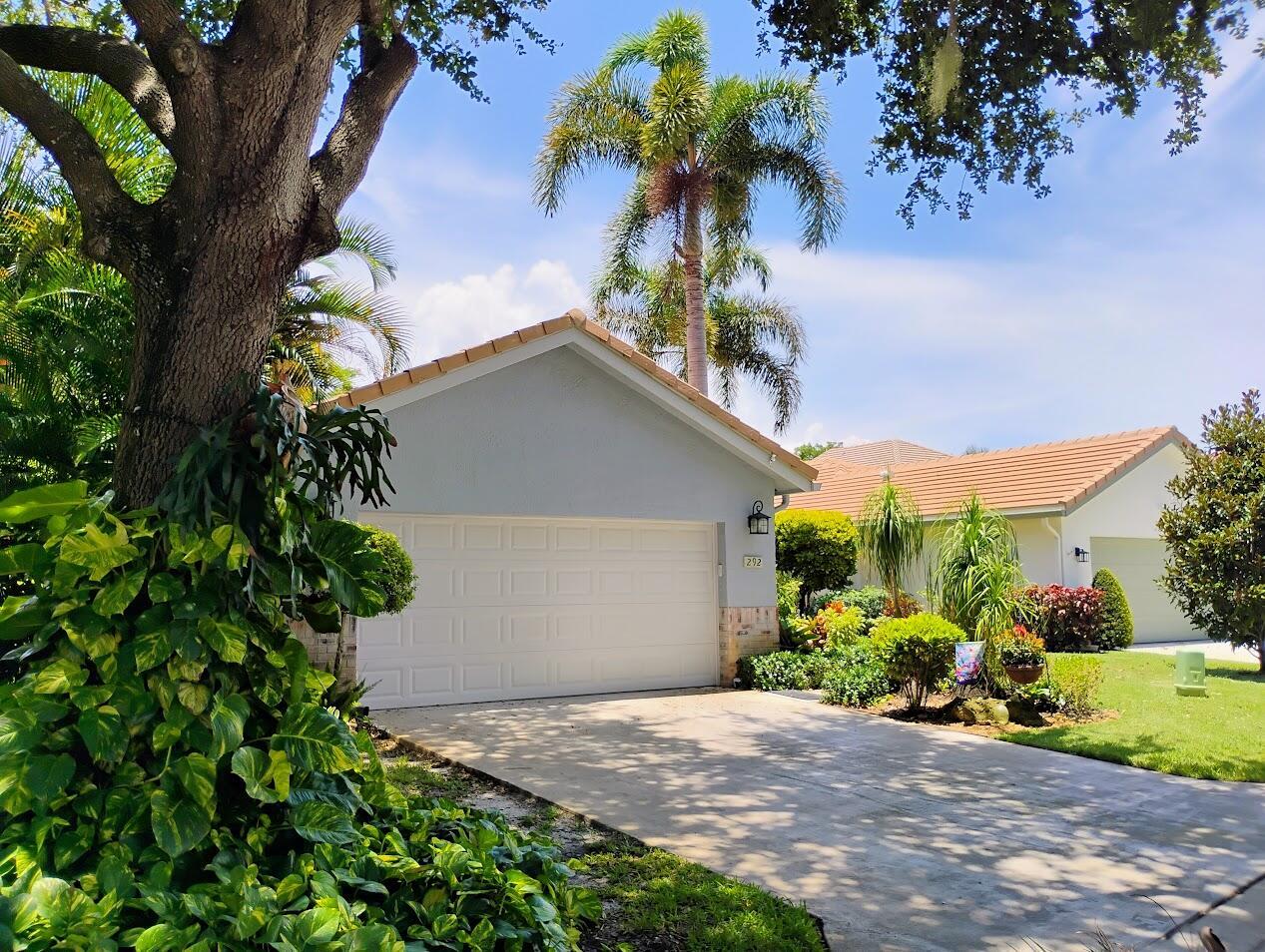 292 Sherwood Forest Drive