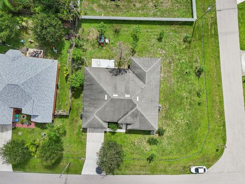 A home in Port St Lucie