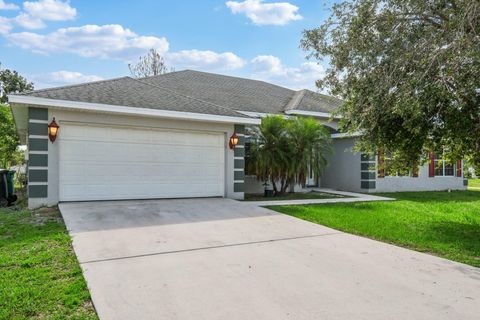 A home in Port St Lucie