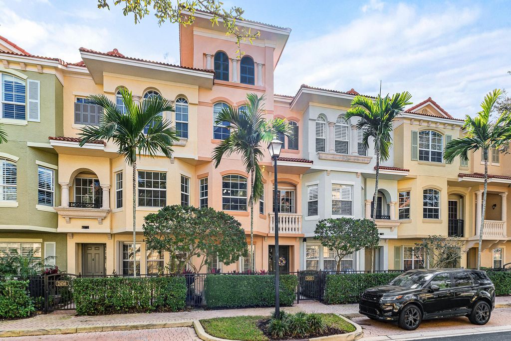 Photo of 2455 San Pietro Circle, Palm Beach Gardens, FL 33410 (MLS # R11161078)