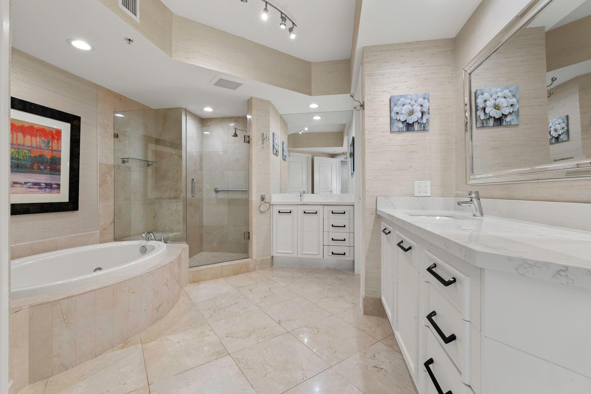 LANDMARK AT THE GARDENS C - Residential