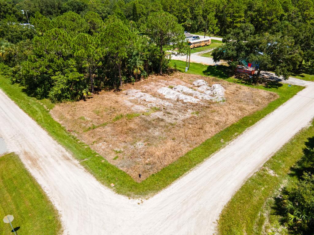 VERO LAKE ESTATES UNIT H-2 - Land