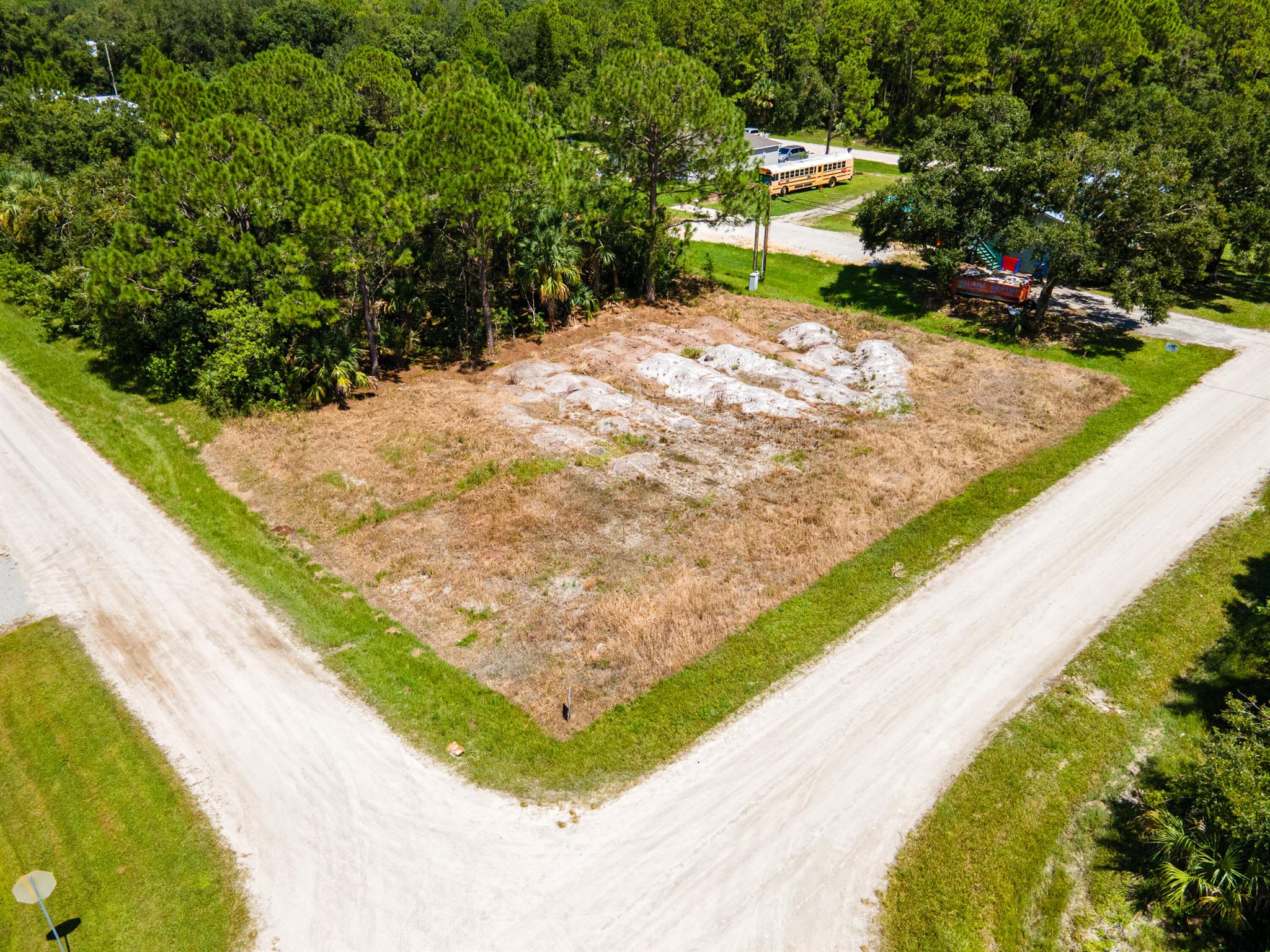 VERO LAKE ESTATES UNIT H- - Land