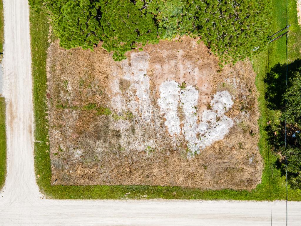 VERO LAKE ESTATES UNIT H-2 - Land