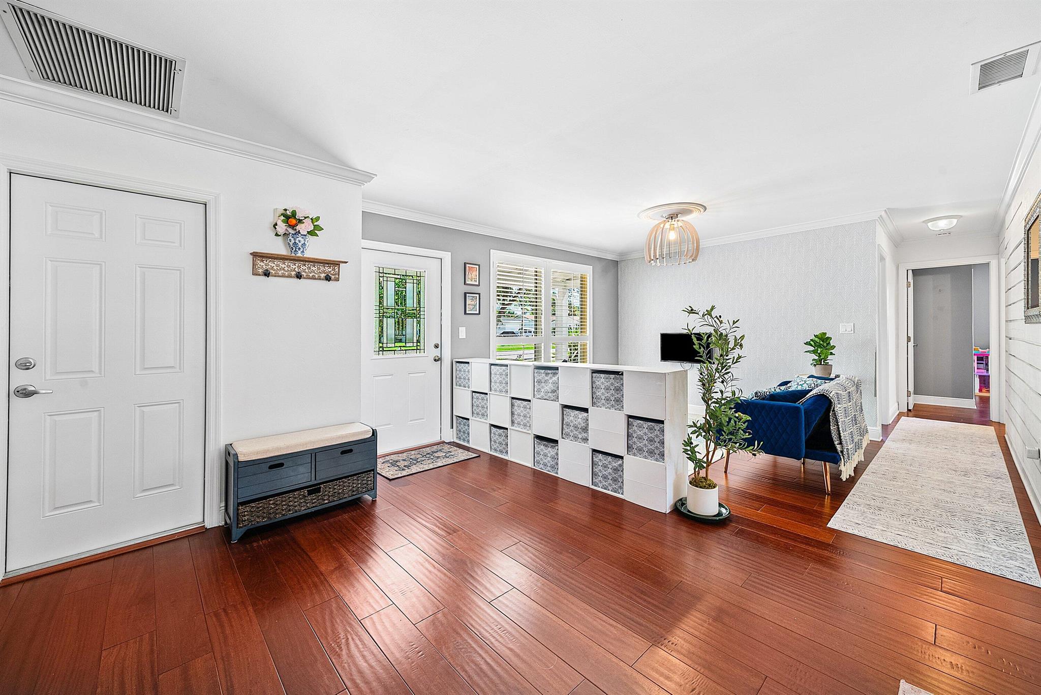 NORTH PALM BEACH VILLAGE - Residential