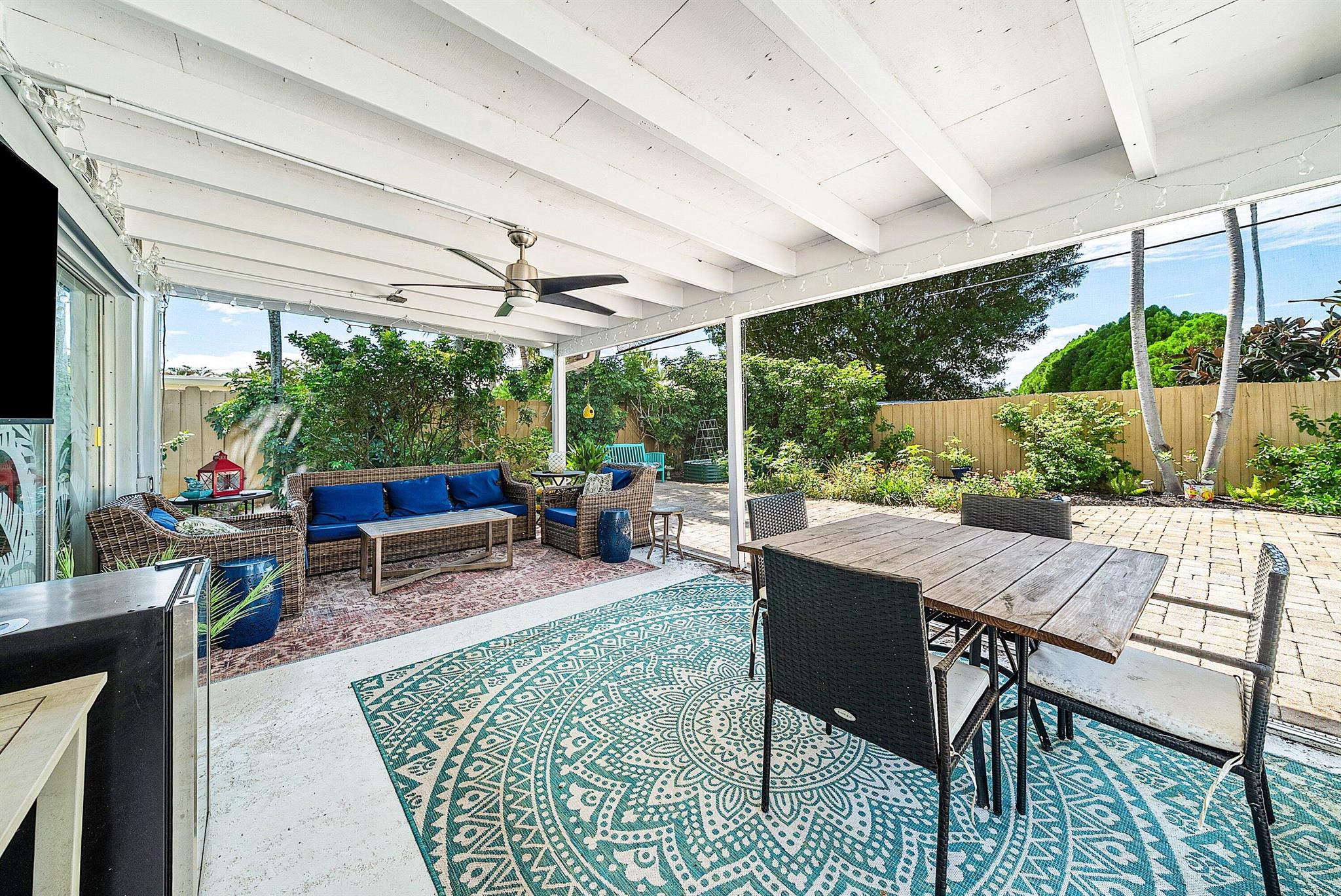 NORTH PALM BEACH VILLAGE - Residential
