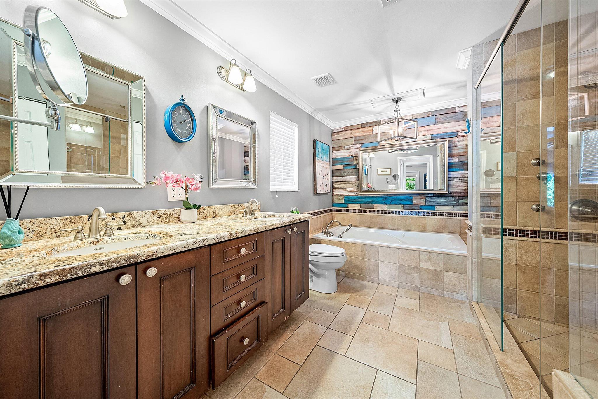NORTH PALM BEACH VILLAGE - Residential