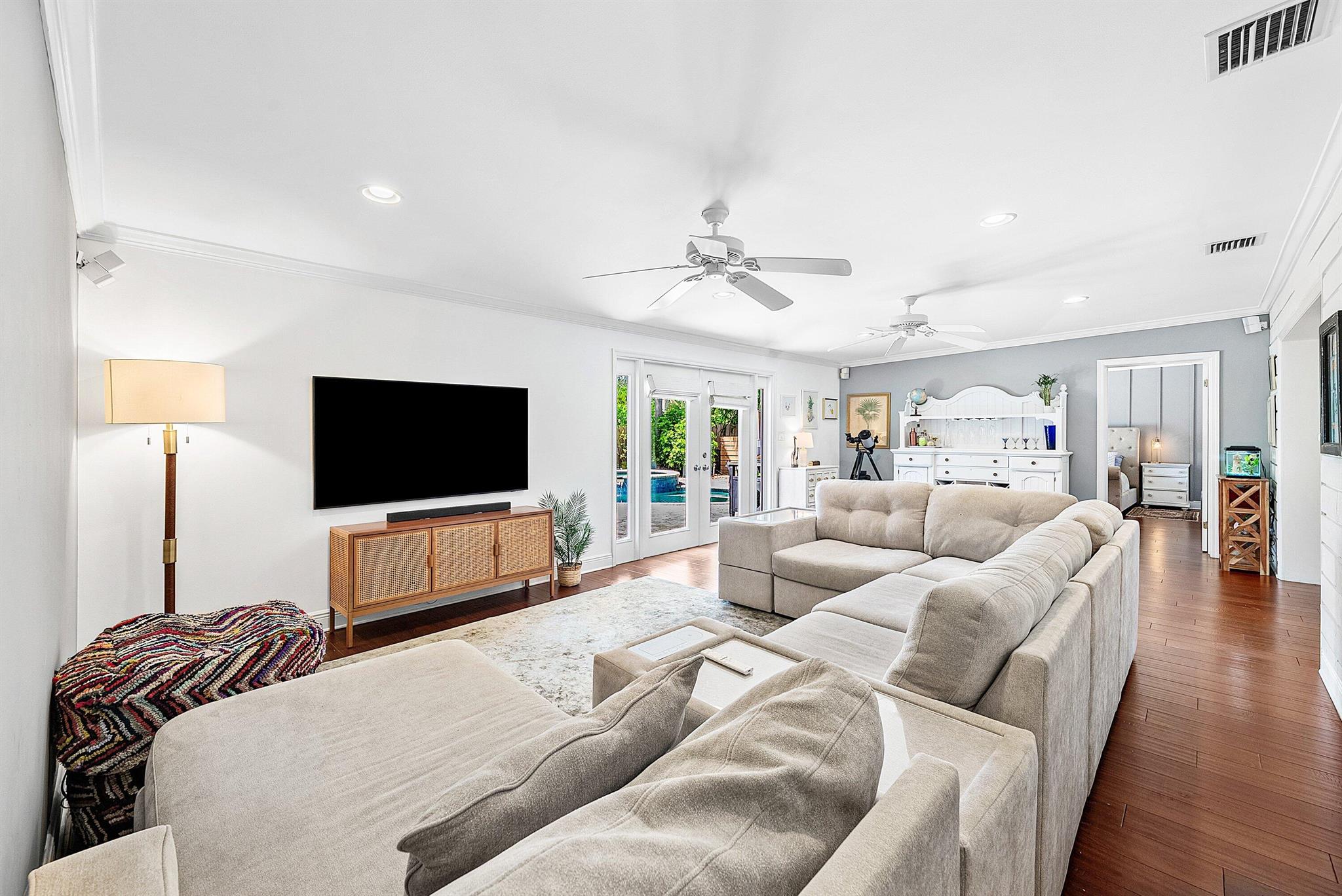 NORTH PALM BEACH VILLAGE - Residential