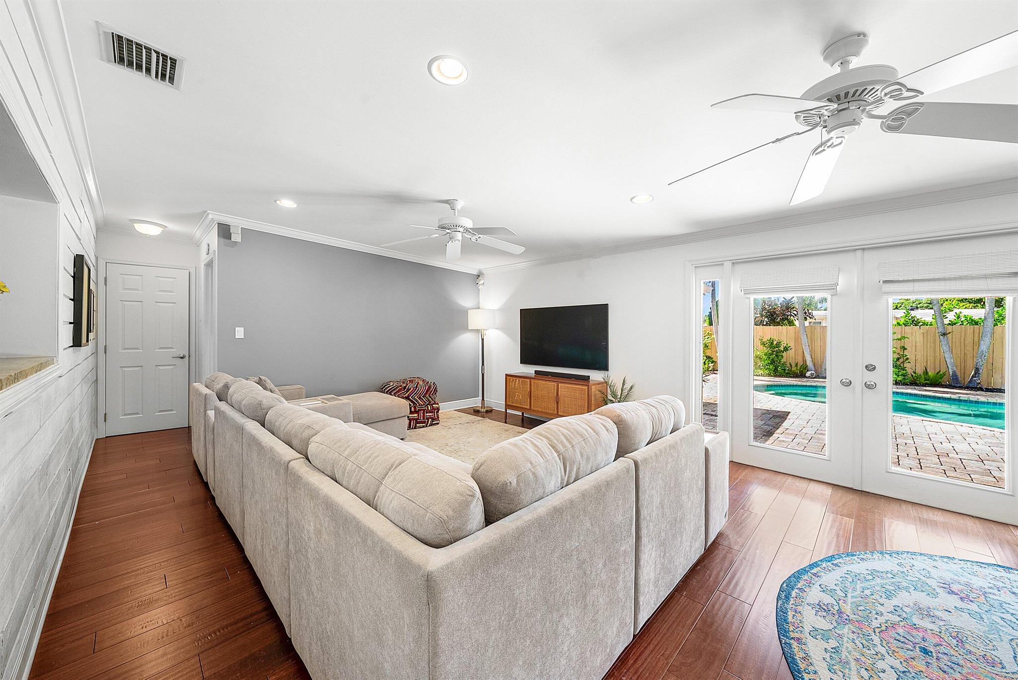 NORTH PALM BEACH VILLAGE - Residential
