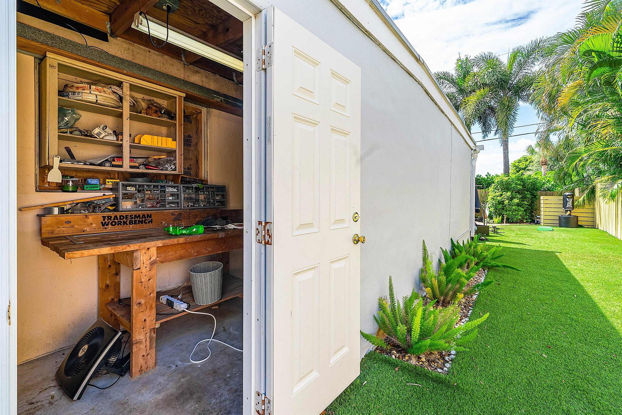 NORTH PALM BEACH VILLAGE - Residential