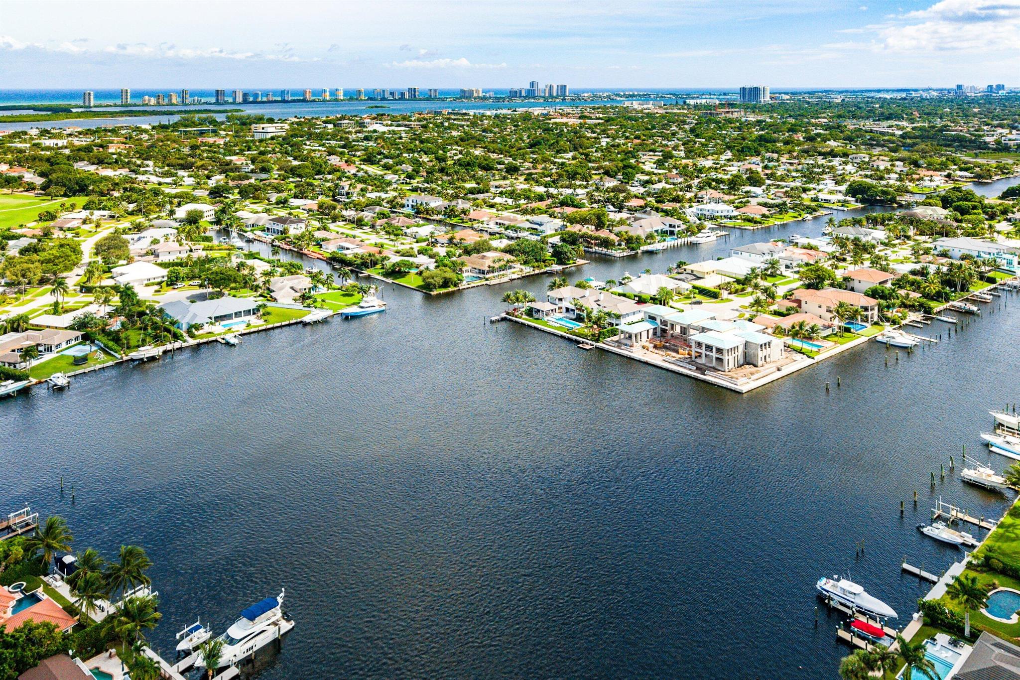 NORTH PALM BEACH VILLAGE - Residential
