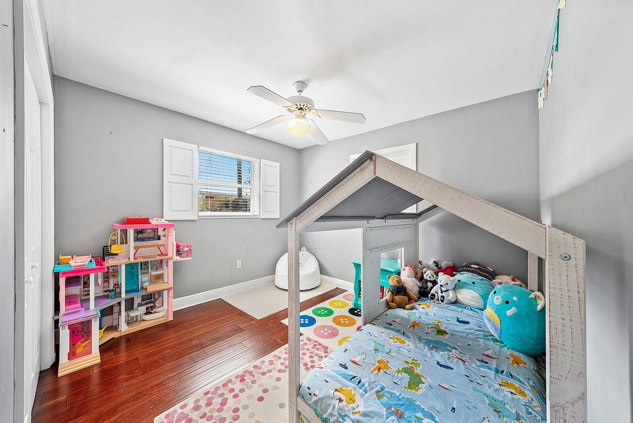 NORTH PALM BEACH VILLAGE - Residential