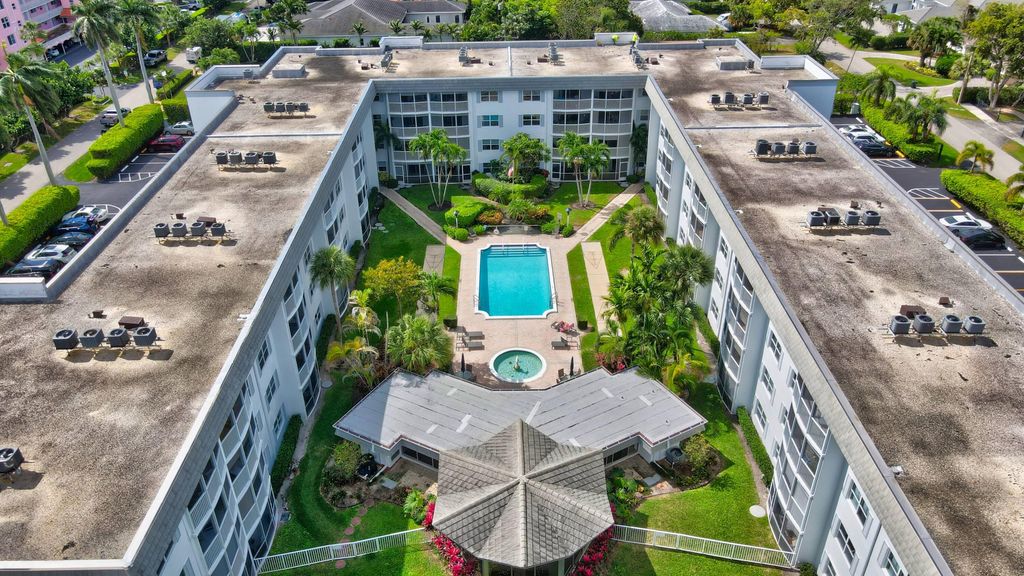 Photo of 800 E Camino Real Real #305, Boca Raton, FL 33432 (MLS # R11046134)