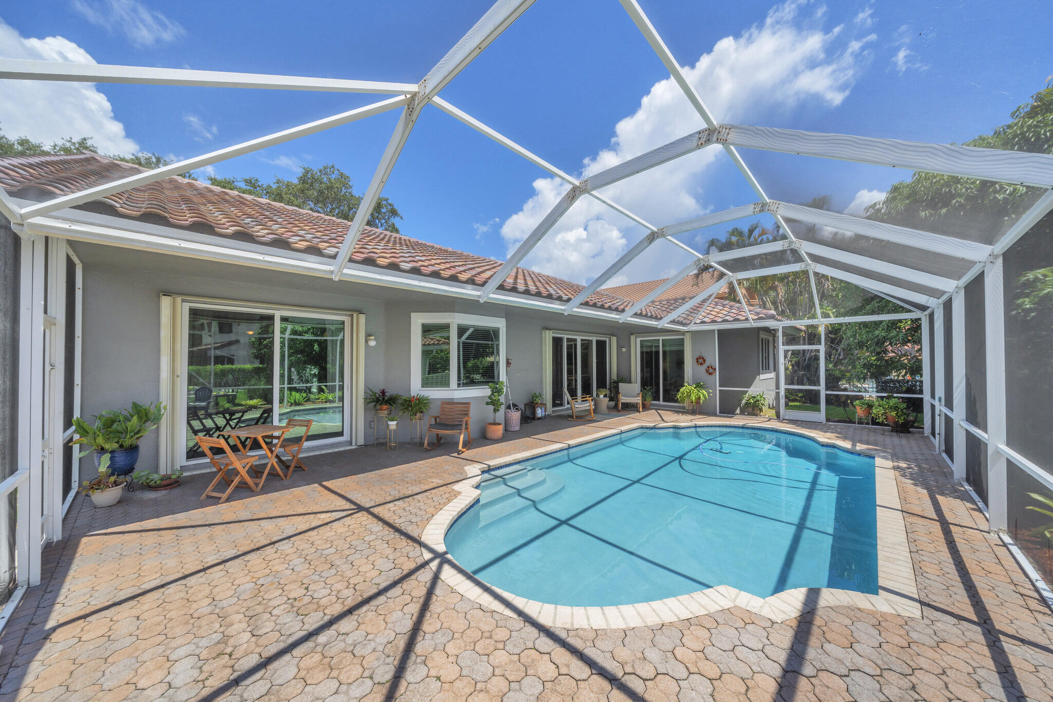 4245 NW 65th Avenue