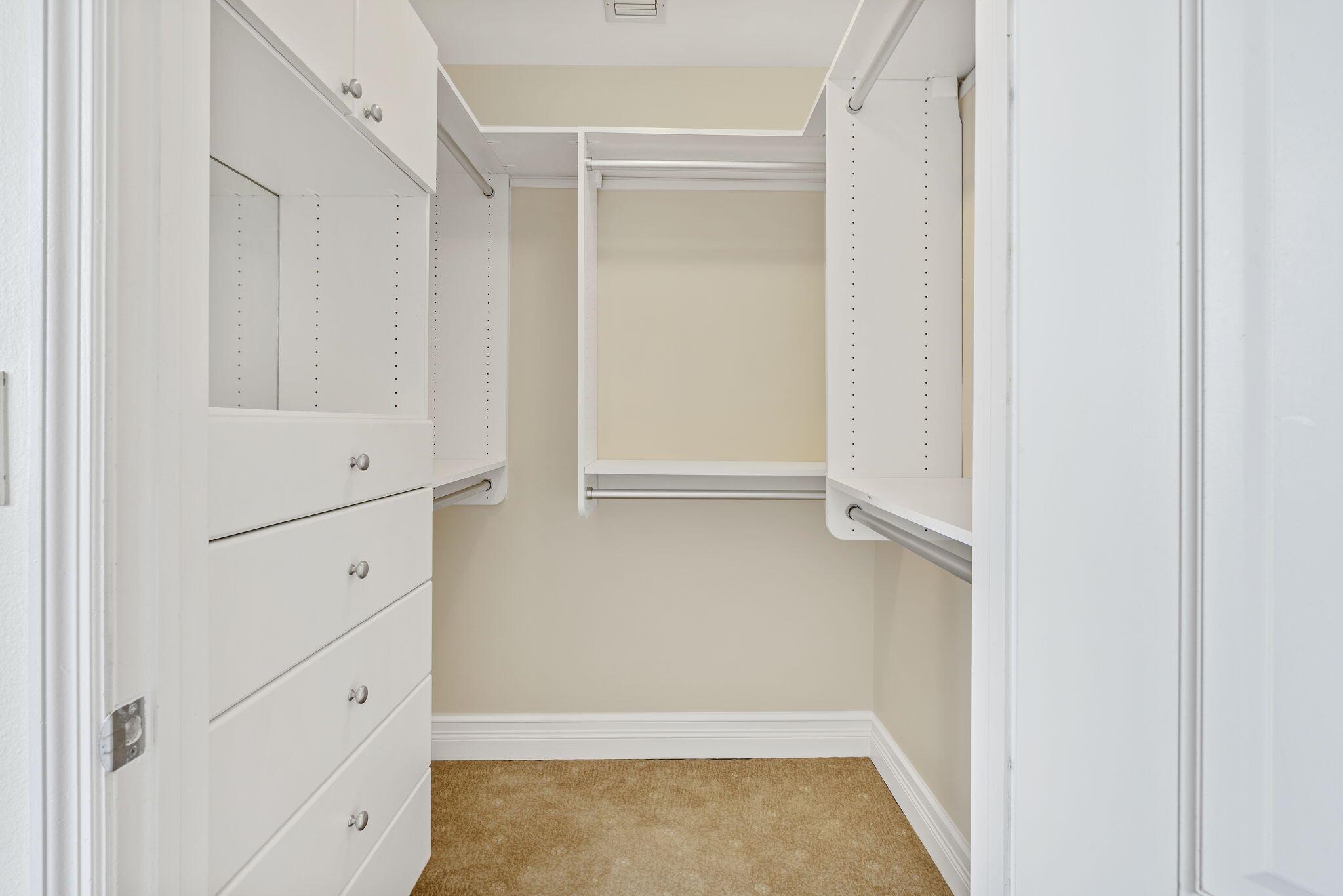 ESPLANADE GRANDE CONDO - Residential