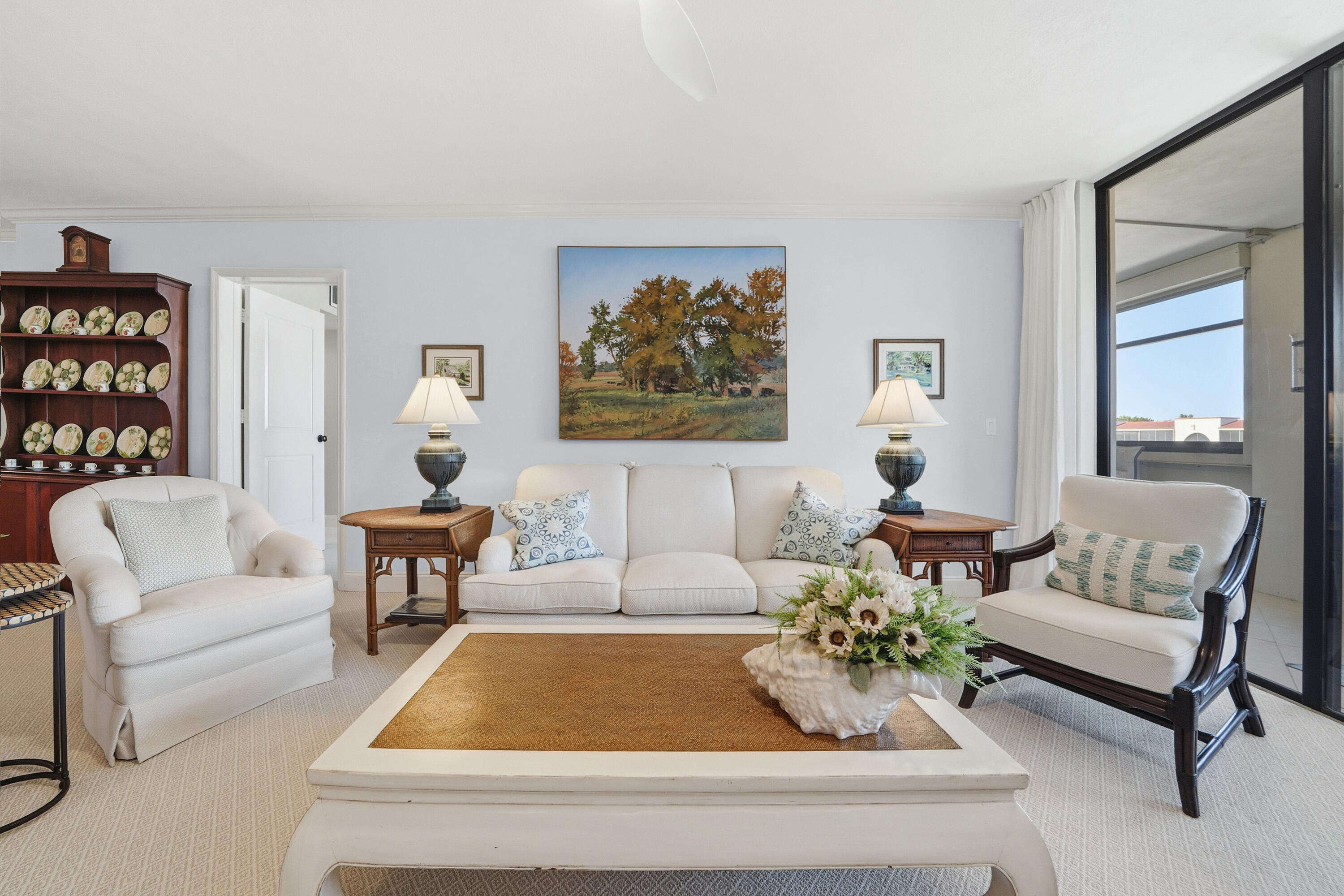 ROBLES DEL MAR (OAKS OF THE SEA) - Residential