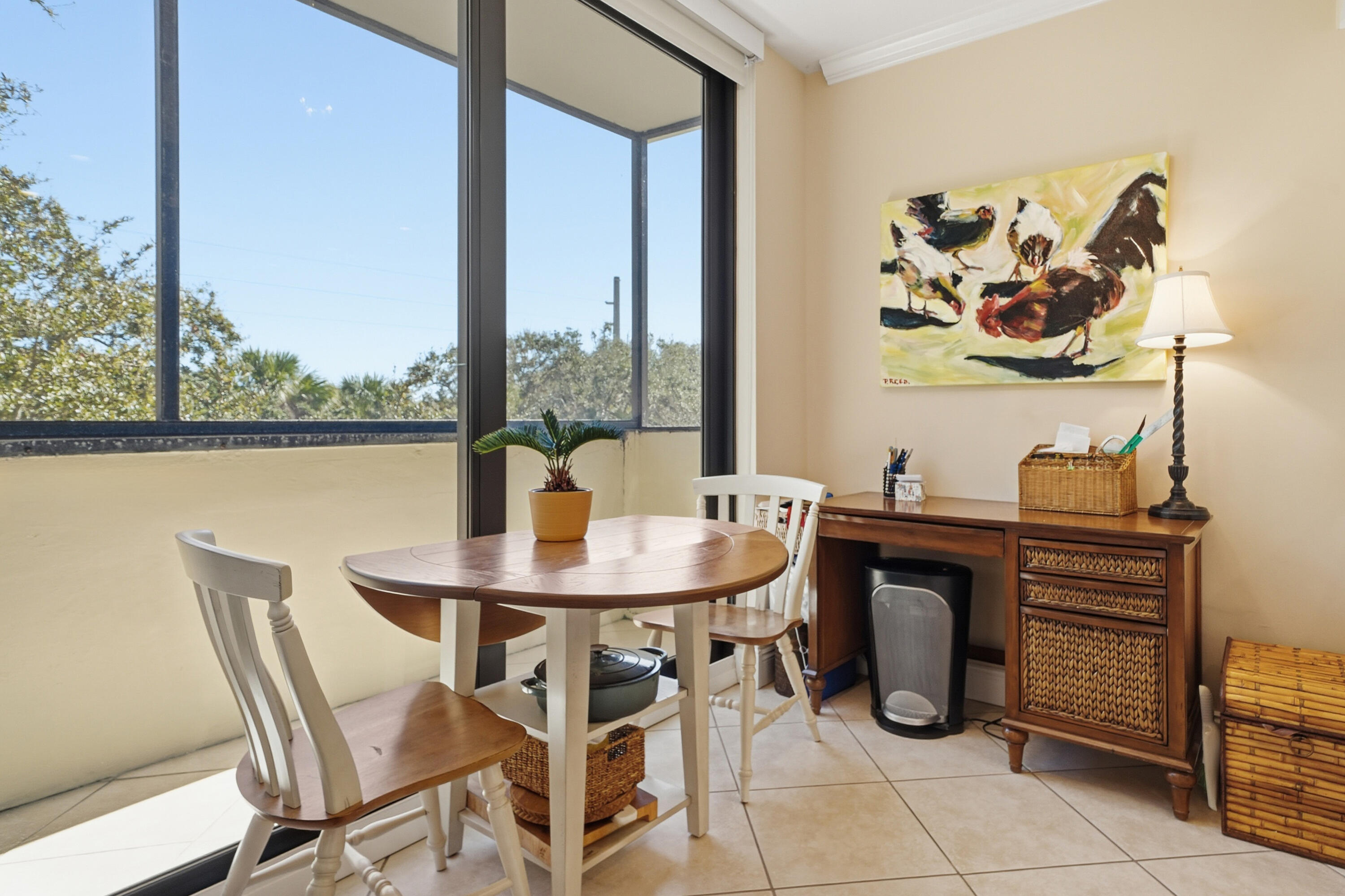 ROBLES DEL MAR (OAKS OF THE SEA) - Residential