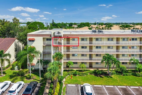 Tiny photo for 4735 LUCERNE LAKES Boulevard E #402, Lake Worth, FL 33467 (MLS # B26070825)