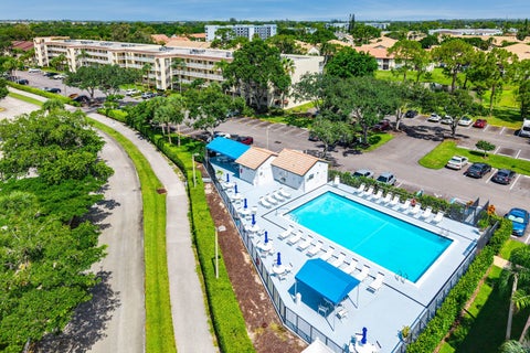 Tiny photo for 4735 LUCERNE LAKES Boulevard E #402, Lake Worth, FL 33467 (MLS # B26070825)