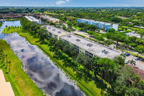 Tiny photo for 4735 LUCERNE LAKES Boulevard E #402, Lake Worth, FL 33467 (MLS # B26070825)