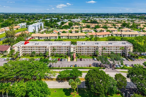 Tiny photo for 4735 LUCERNE LAKES Boulevard E #402, Lake Worth, FL 33467 (MLS # B26070825)