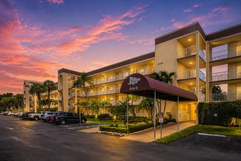 Tiny photo for 4735 LUCERNE LAKES Boulevard E #402, Lake Worth, FL 33467 (MLS # B26070825)