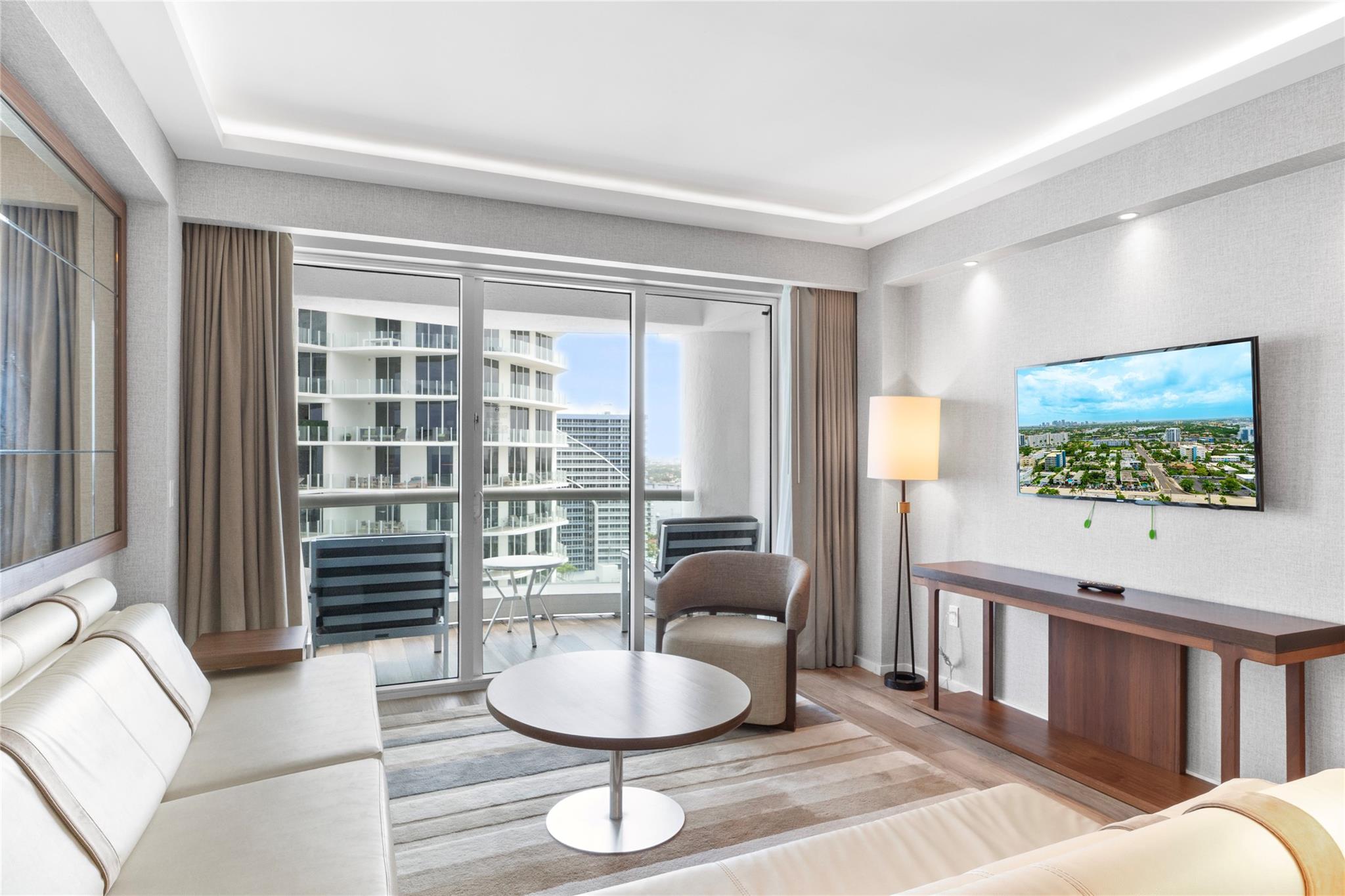 551 N Fort Lauderdale Beach blvd R1906