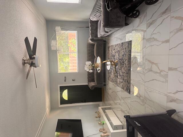 LAKE WORTH HEIGHTS - Residential Lease