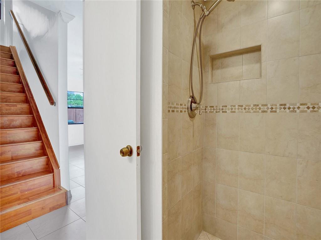 Snapper Village - Residential Lease