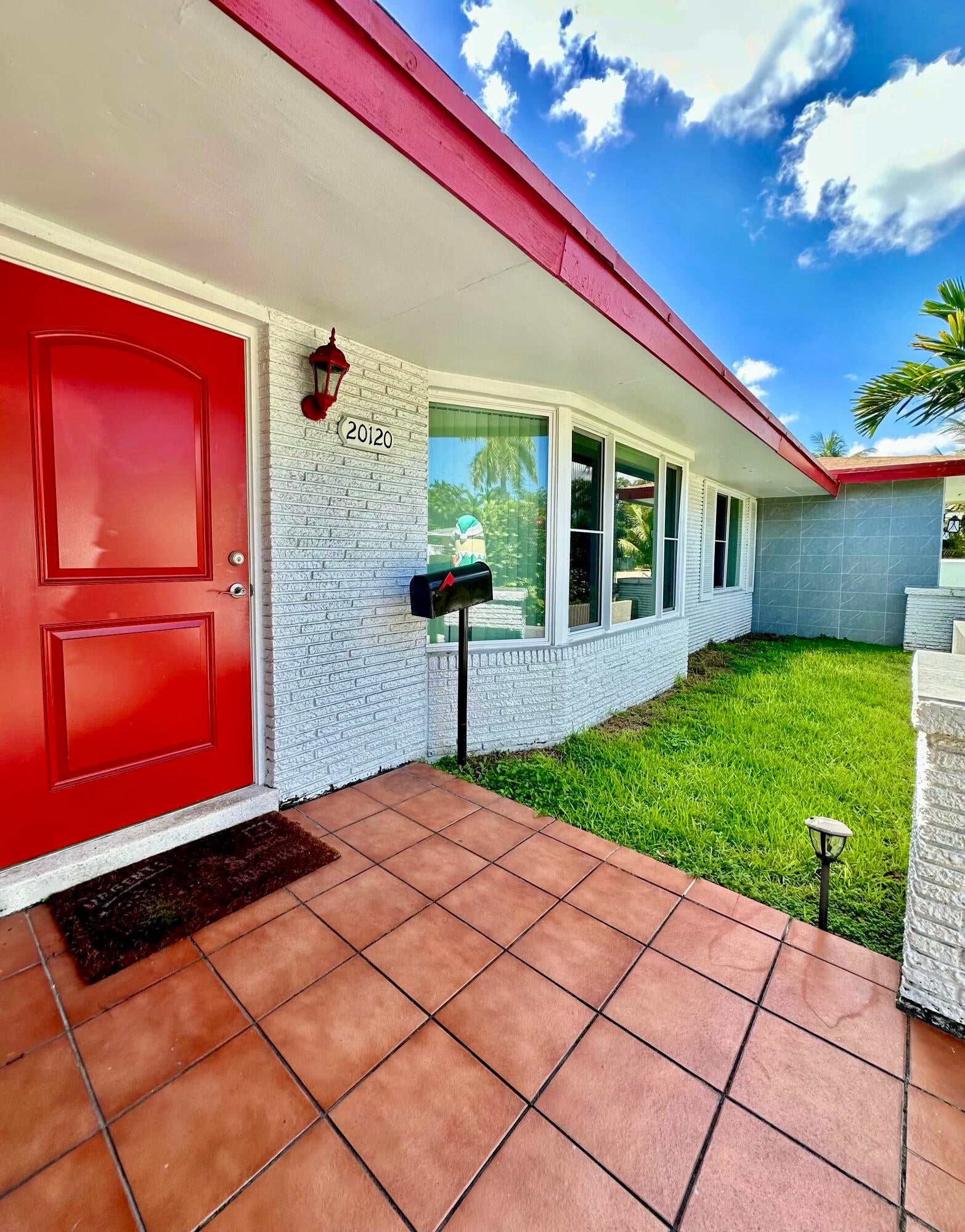 20120 Highland Lakes Boulevard