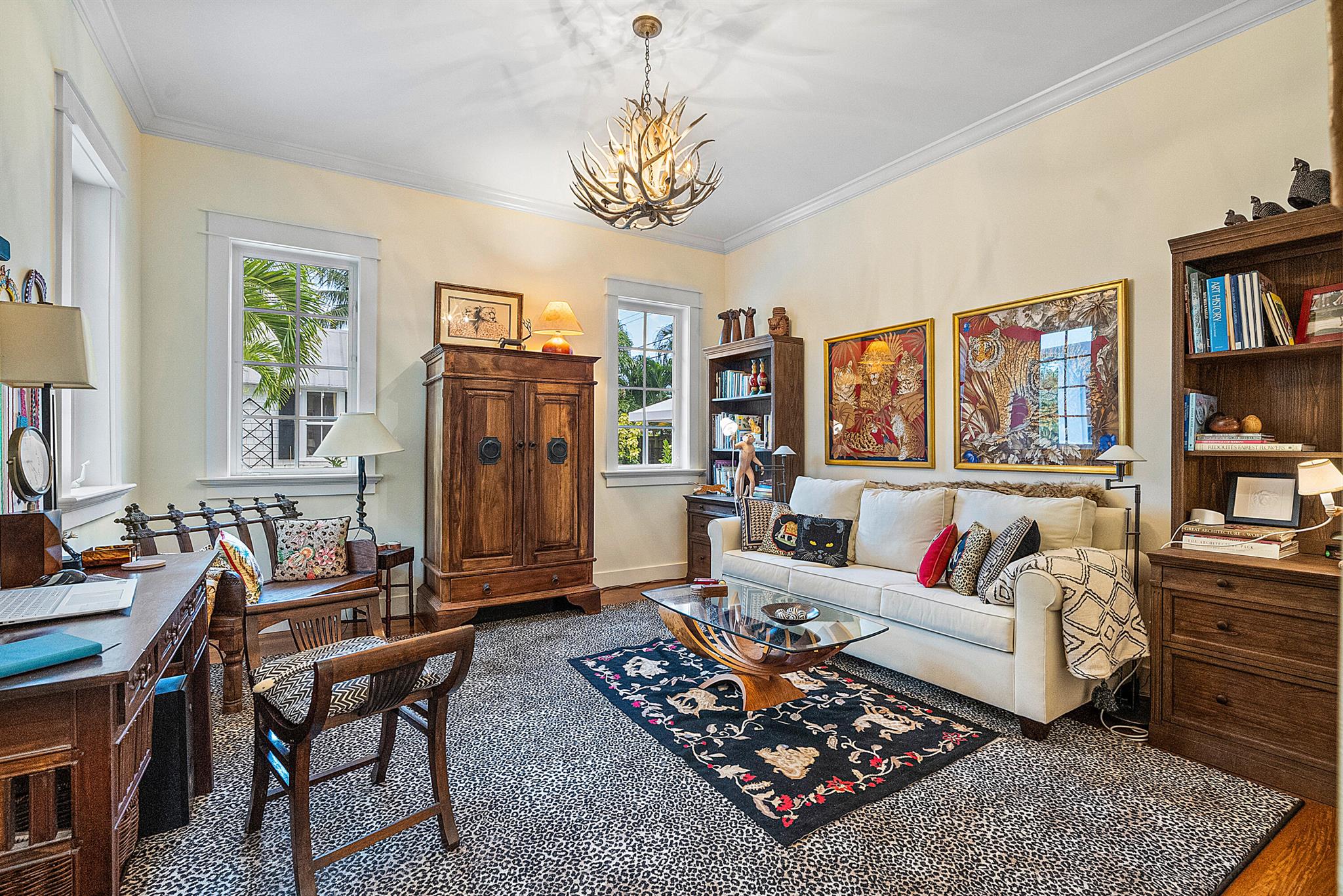 CRUZAN CORNER - Residential