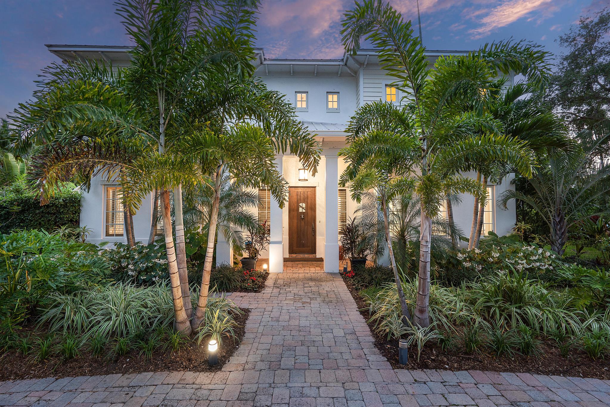 CRUZAN CORNER - Residential