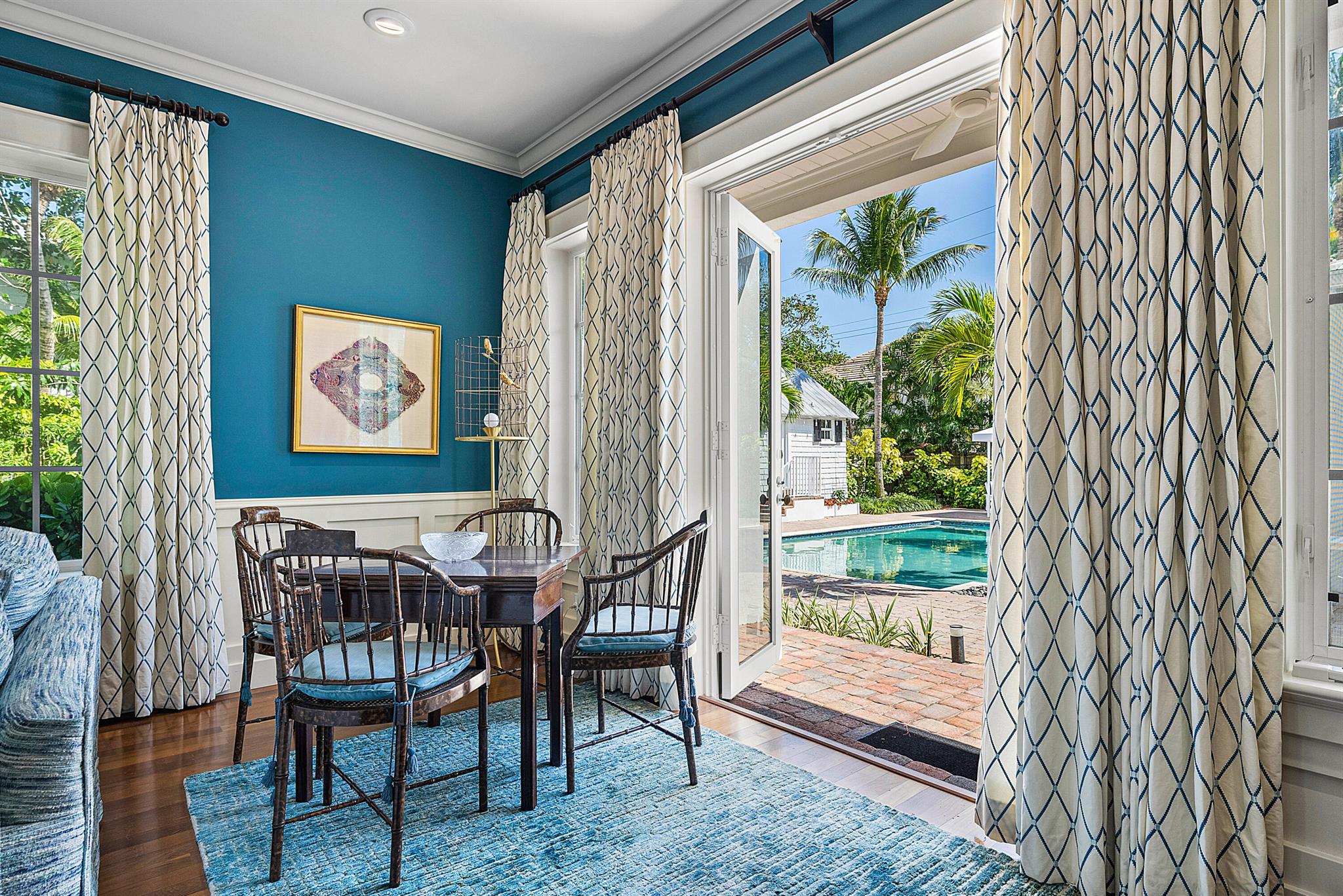 CRUZAN CORNER - Residential