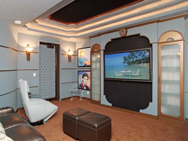 Admirals Cove - Residential