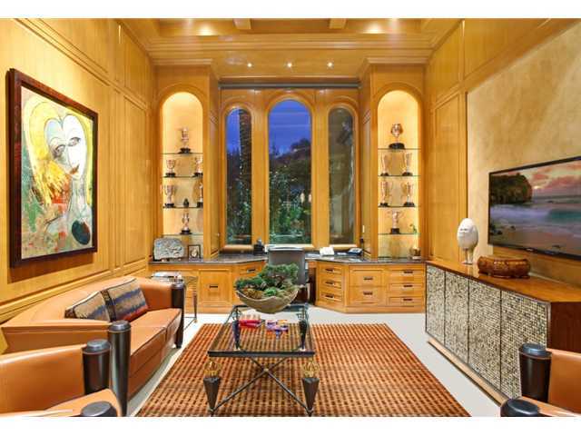 Admirals Cove - Residential