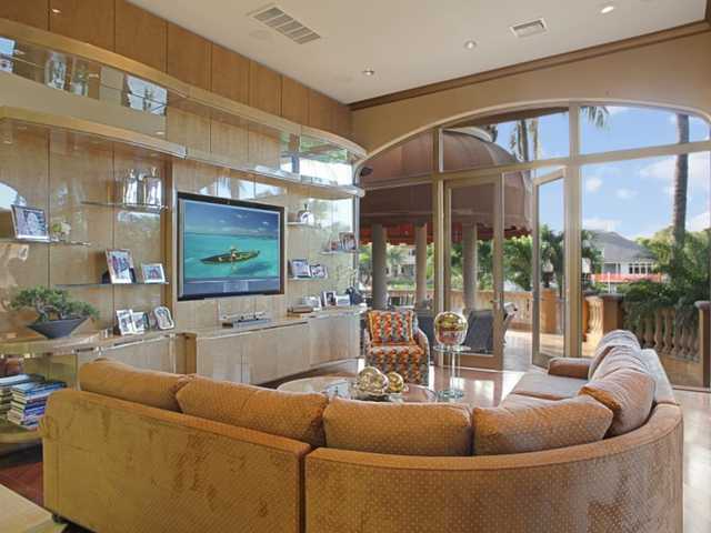 Admirals Cove - Residential