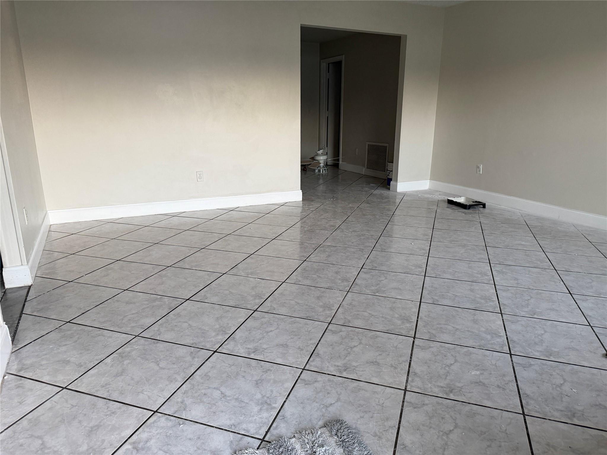 Sandalfoot Cove Sec 02 - Residential Lease